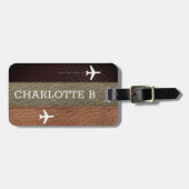 トラベラーエレガントブラウンとブラックレザーモノグラム ラゲッジタグ (正面横)