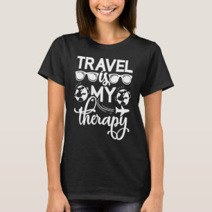 トラベルイマイセラピーキャンピングアドベンチャー旅行V Tシャツ