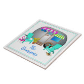 トラベルトレーラートロピカルキャンピングパーソナライズされた タイル (側面)