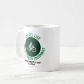 トラベルライト、減らカーボンフットプリント.w コーヒーマグカップ (正面左)