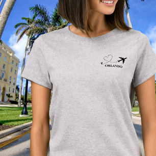 トラベル ファミリー バケーション 飛行機 & カスタム ロケーション Tシャツ