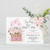 トラベル ブライズシャワー ヴィンテージ スーツケース ピンク フラワー 招待状 (スタンド正面)