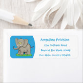 トランクおもしろいマンガに鳥を乗せた可愛い象 ラベル (インサイチュ)