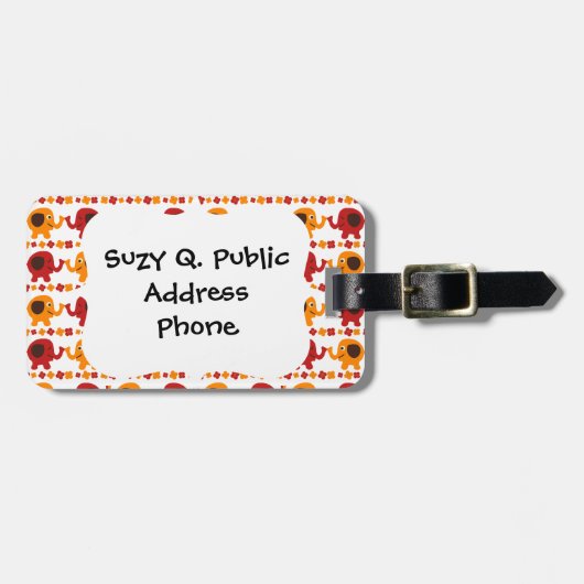 トランクを握っているかわいく赤いオレンジ象の友人 ラゲッジタグ (正面横)