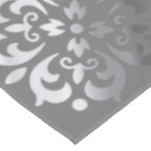 トランクルシルバー&グレーモノグラム | テーブルクロス (アングル)