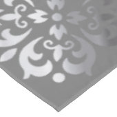 トランクルシルバー&グレーモノグラム | テーブルクロス (アングル)