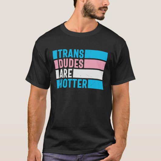 トランスジェンダーのLGBTQプライド Tシャツ (正面)