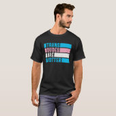 トランスジェンダーのLGBTQプライド Tシャツ (正面フル)