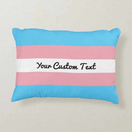 トランスジェンダープライドフラグとカスタム文字 アクセントクッション (裏面)