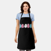 トランスジェンダープライド猫LGBTコミュニティTrans Flag Cu エプロン (着用した状態)