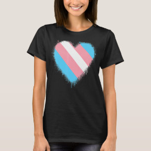 トランスジェンダープライド用トランスジェンダー国旗ハート Tシャツ