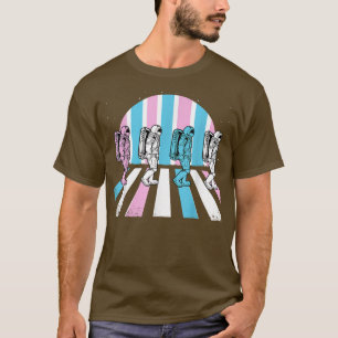 トランスジェンダー宇宙飛行士LGBT-Q宇宙・マン・ムーントランス Tシャツ
