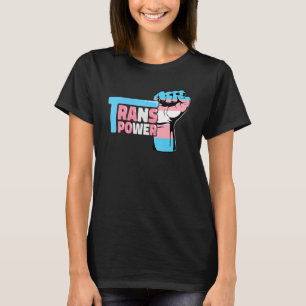 トランスジェンダー手拳パワートランスジェンダープライド性転換 Tシャツ