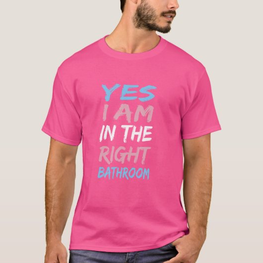 トランス男性とトランス女性 トランスジェンダーの誇り Tシャツ (正面)