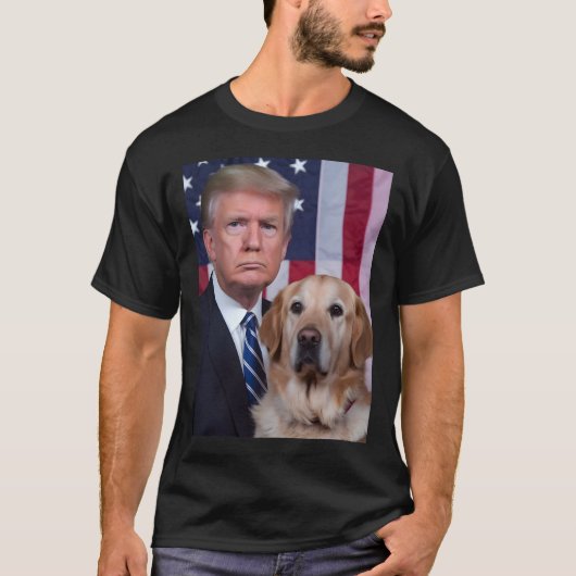 トランプおもしろいとゴールデンレトリエバードッグアメリカ国旗Elec Tシャツ (正面)