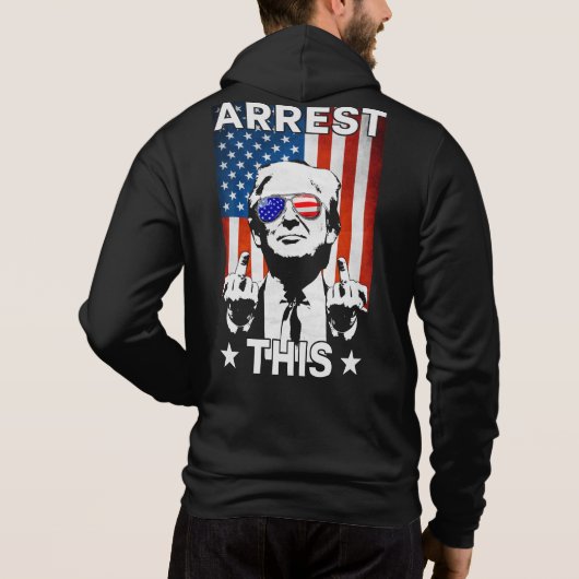 トランプおもしろい逮捕このアメリカ国旗トランプ2024 パーカ (裏面)