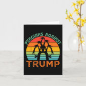 トランプおもしろい関税に対すおもしろいるペンギンC カード (黄色い花)