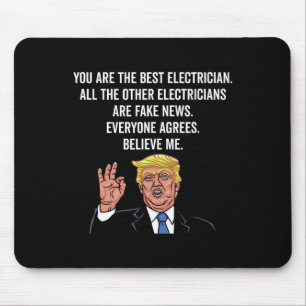 トランプおもしろい電気技師ラインマン マウスパッド