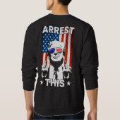 トランプおもしろい2024逮捕このアメリカ国旗2面 スウェットシャツ (裏面)