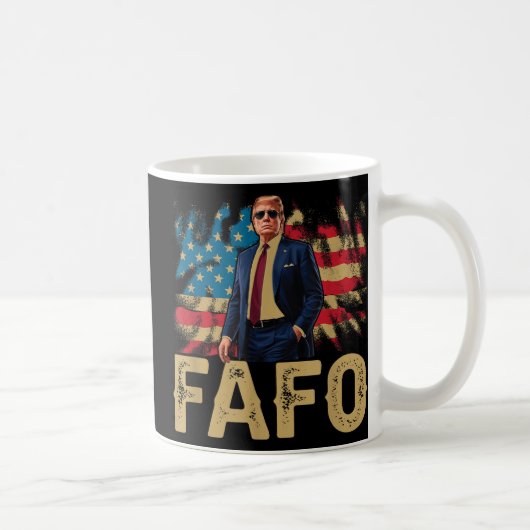 トランプおもしろい・フェイフ、Y2kフェイフトランプ・アメリカ国旗Vin コーヒーマグカップ (右)
