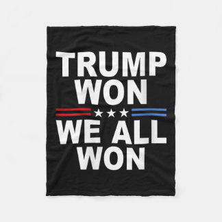 トランプが勝った – 我々は全て2024年米国国旗トランプが勝った フリースブランケット