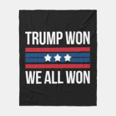 トランプが勝利した我々は全て勝った2024米国国旗トランプが勝利 フリースブランケット (正面)