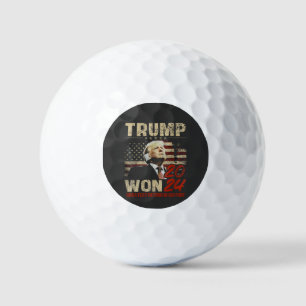 トランプが2024年素晴らしに歴史に復帰 ゴルフボール