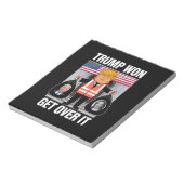 トランプがItを乗り越えるMagaが2024年選挙で勝利 ノートパッド (回転)