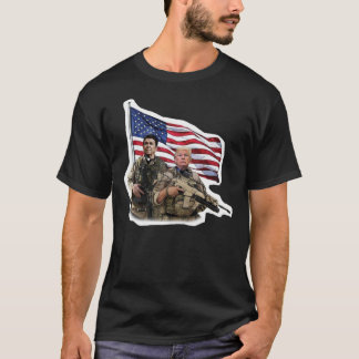 トランプとレーガン軍隊2020ステッカー Tシャツ
