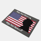 トランプにトランプのヘッドワイプ足付きアメリカ国旗 ドアマット (アングル)