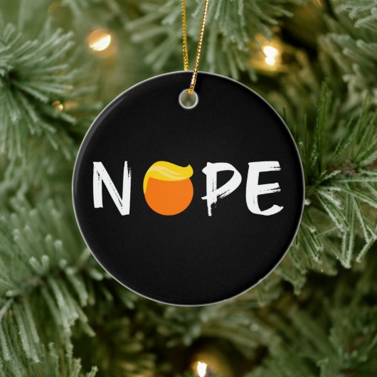 トランプに反対 - Nope エディション II セラミックオーナメント (ツリー)
