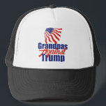 トランプに対するグランパス キャップ<br><div class="desc">ドナルド・トランプに反対する祖父は、赤、白、青でアメリカの旗を特徴とするこのアンチトランプの祖父の贈り物と団結する。</div>