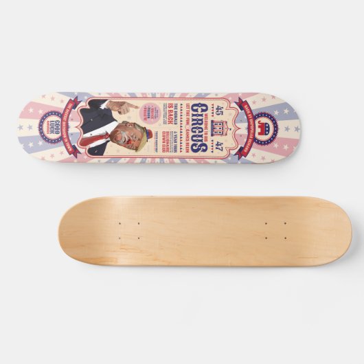 トランプのピエロショーサーカス – ヴィンテージポスターデザイン スケートボード (横)