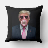 トランプのピンクバブルガム社長47 USA クッション (正面)