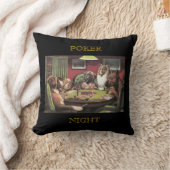 トランプのポーカーのはっきりしたな絶壁C.M.クーリッジBlackをを遊んでいる犬 クッション (ブランケット)