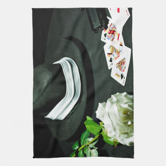 トランプのポーカーのギャング銃は上がりました キッチンタオル (縦)