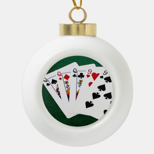 トランプのポーカーハンズフルハウスクイーンアンドナイン セラミックボールオーナメント (正面)