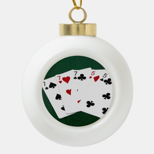 トランプのポーカーハンズフルハウスセブン&ファイブ セラミックボールオーナメント (正面)
