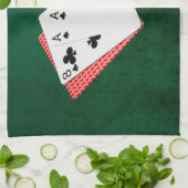 トランプのポーカーハンズ – デッドマンズハンド キッチンタオル (折り畳み)