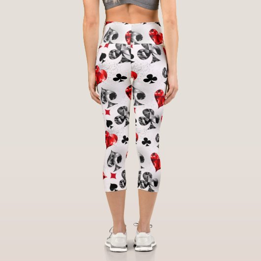 トランプのポーカー選手ギャンブラー遊のカードがラスベガスに似合う カプリレギンス (裏面)