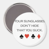 トランプのポーカーTシャツ：「サングラスは隠さない マグネット (正面/裏面)