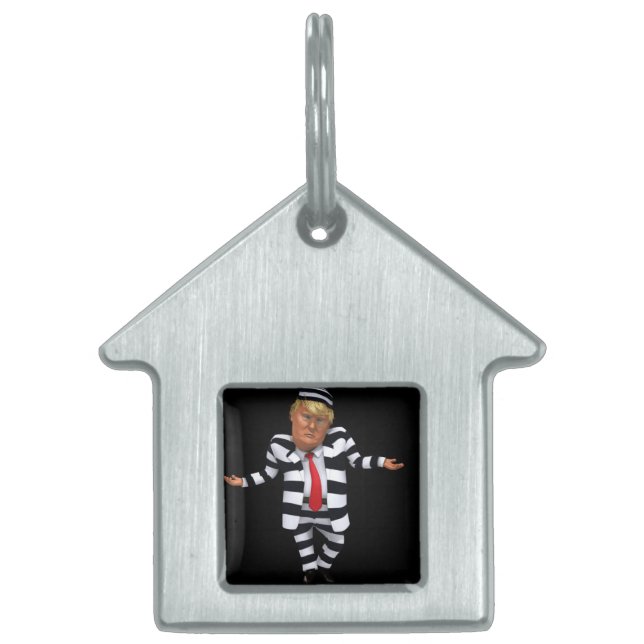 トランプの囚人服姿 ペットネームタグ (正面)