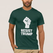 トランプの固い連帯の拳に抵抗する Tシャツ (正面)