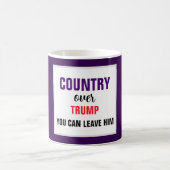 トランプの国は彼に離れできる コーヒーマグカップ (中央)