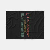 トランプの支持者と議論するには短すぎる2 フリースブランケット (正面(横))