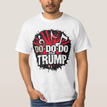 トランプの男性の基本Tシャツをする