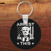 トランプの逮捕この指2024選挙 キーホルダー (正面)