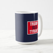 トランプは暴君GOP政治である コーヒーマグカップ (正面右)