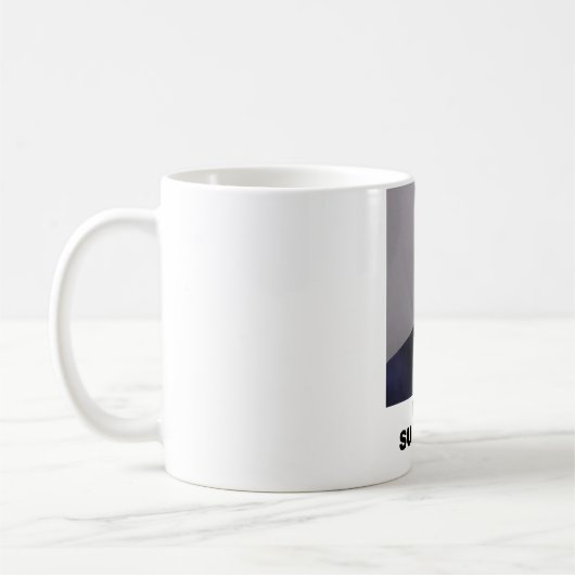 トランプは決して降伏しない コーヒーマグカップ (左)