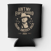 トランプは私の最初のロデオのカウボーイアメリカ人 缶クーラー (正面)